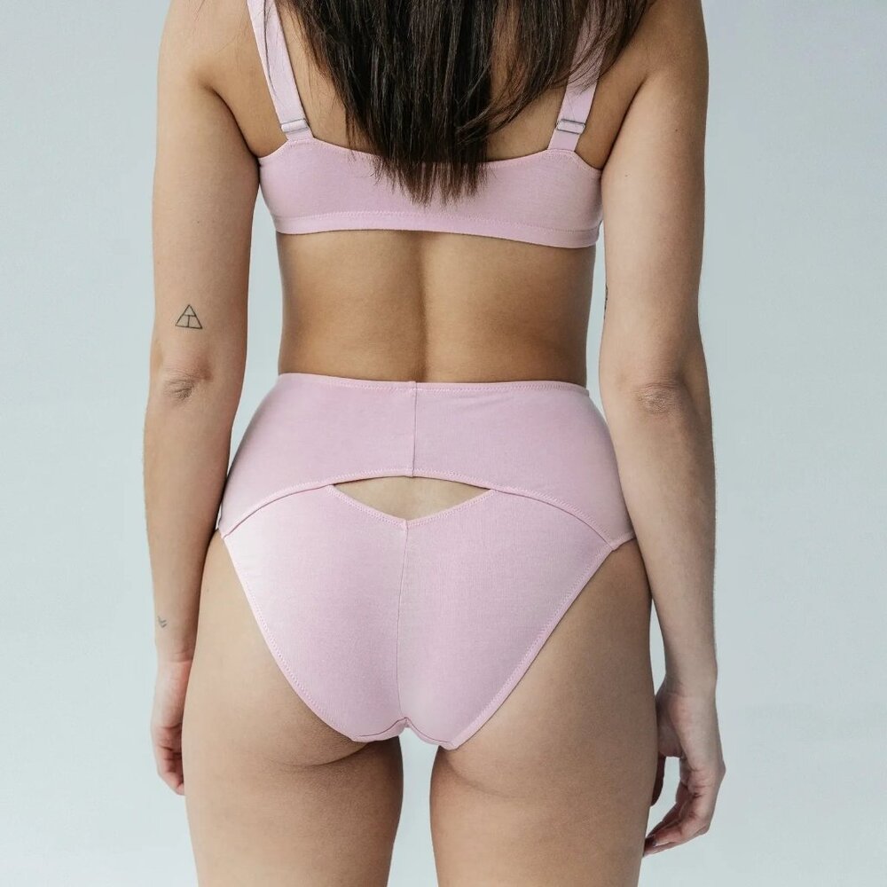 Monique Morin Pink Bralette Panty Set Size XL Modal Back Cut-out Design New - Picture 3 of 12